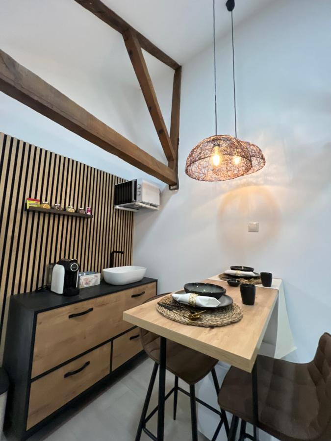 Suites Chic Cozy Herencia エクステリア 写真